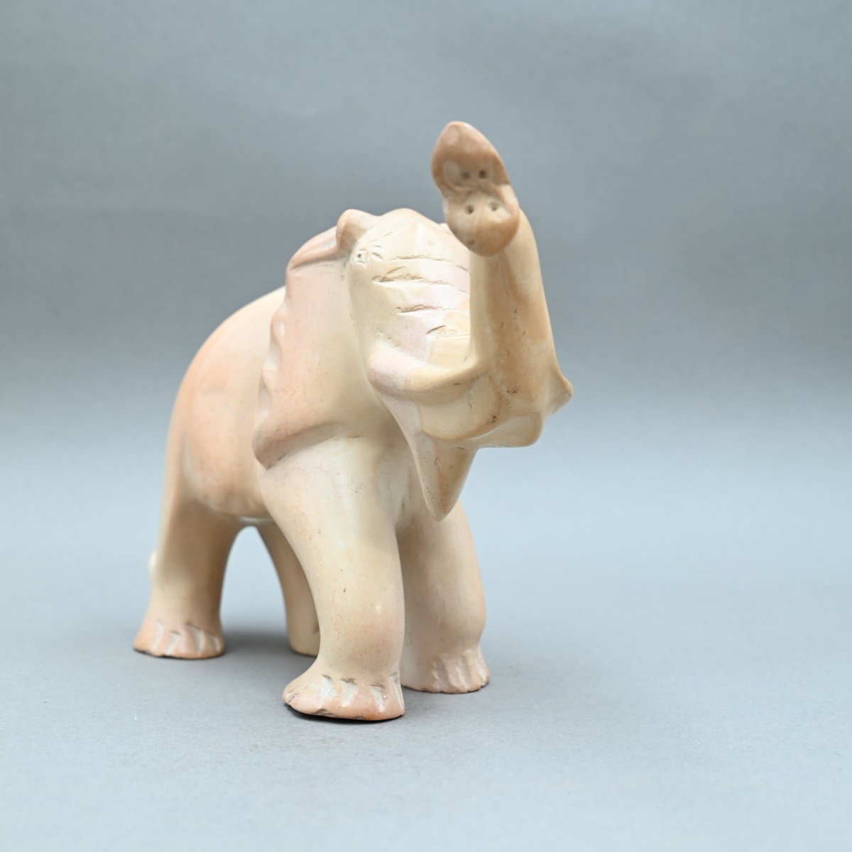 ソープストーン ゾウ【040126001】 | Makonde Art Museum SHOP