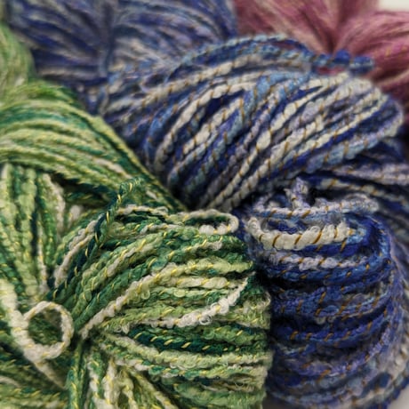Silk loop yarn　絹糸ループヤーン 127m