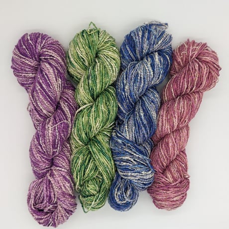 Silk loop yarn　絹糸ループヤーン 127m