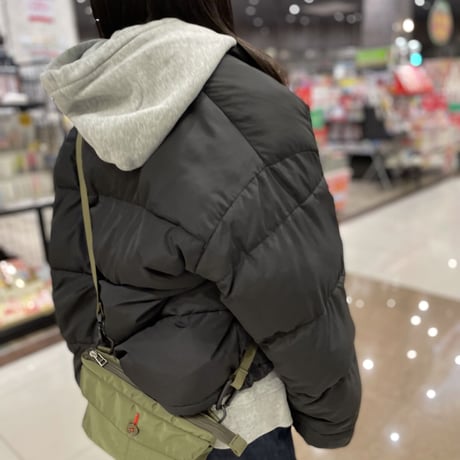 ARMYDUCK　ＮＹＬＯＮのスマホショルダー