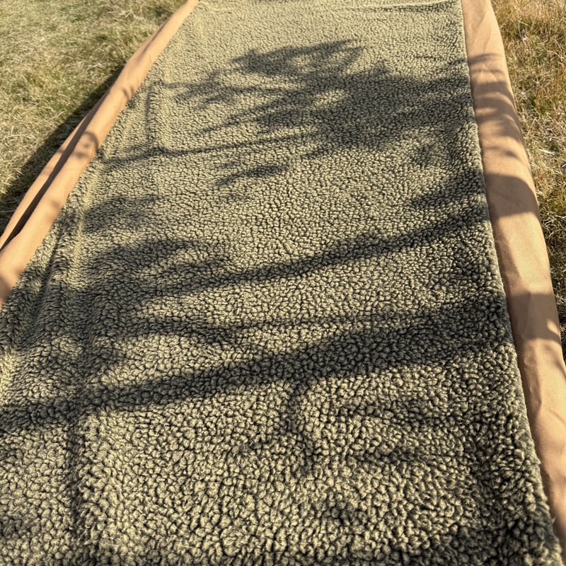 赤外線を吸収発熱するsliva knitのコットカバー | ALBERTON OUTDOORS