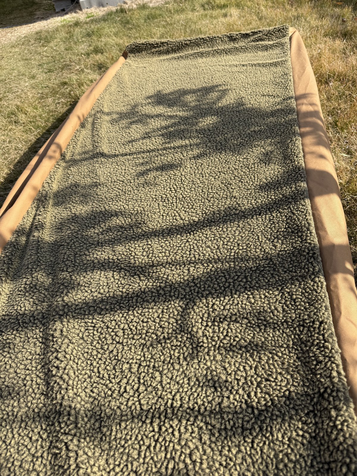 赤外線を吸収発熱するsliva knitのコットカバー | ALBERTON OUTDOORS