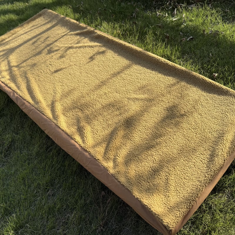 赤外線を吸収発熱するsliva knitのコットカバー | ALBERTON OUTDOORS