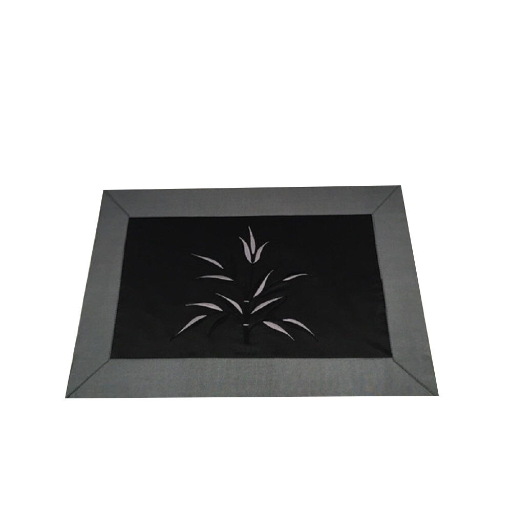 ベトナム刺繍ランチョンマット 11枚セット 転写済み#8000ランチョンマット | 戸塚刺しゅうオンラインショップ