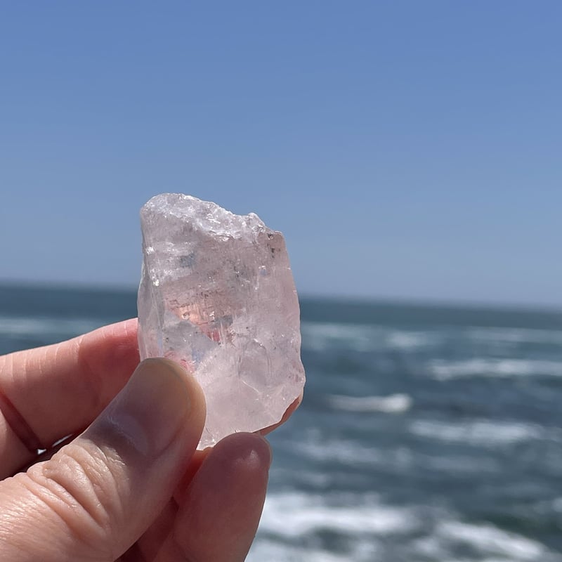 ピンクダンビュライト 原石 | TIRORI