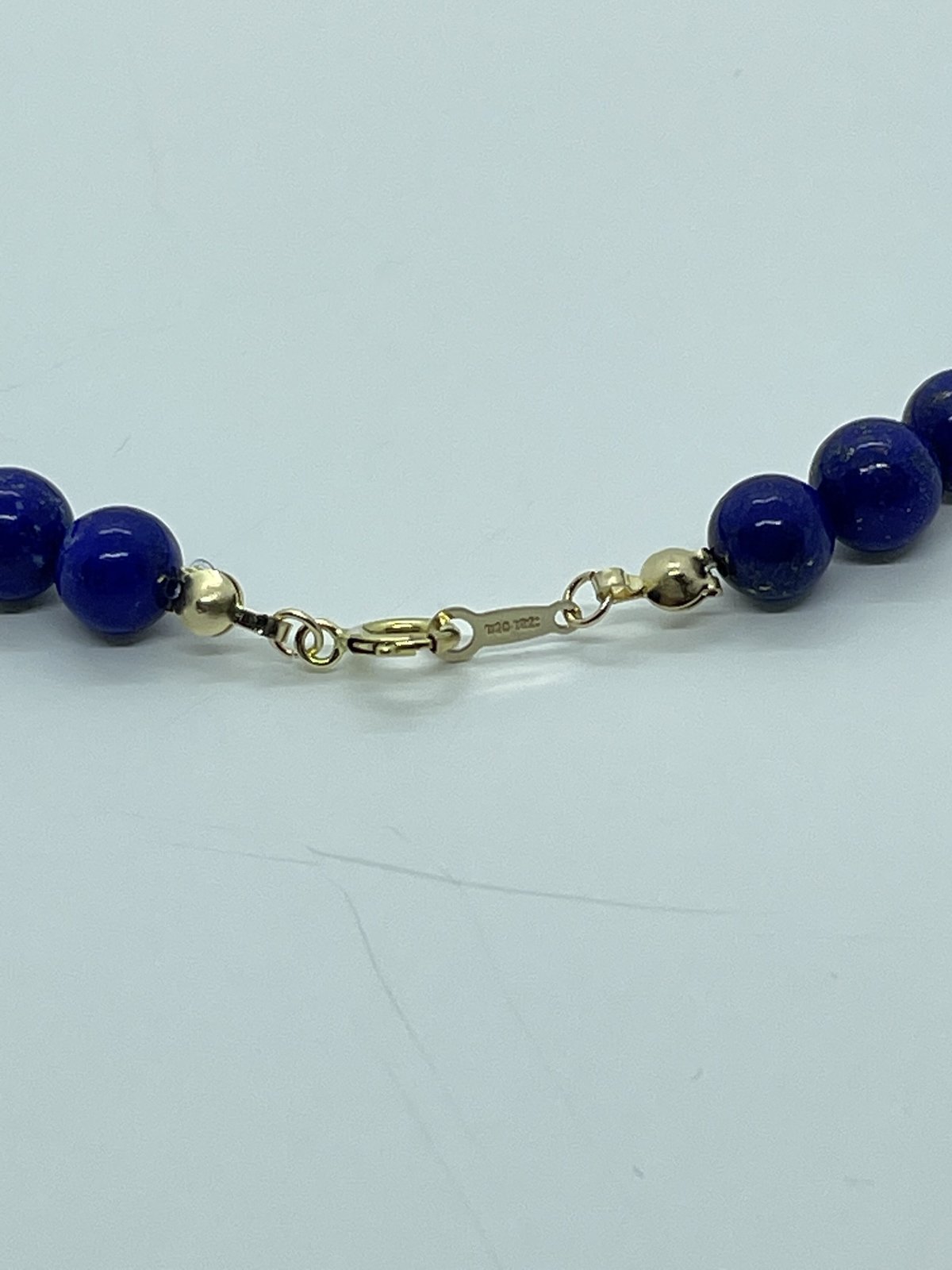 高品質ラビスラズリとボタンカット型水晶のネックレス | TIRORI