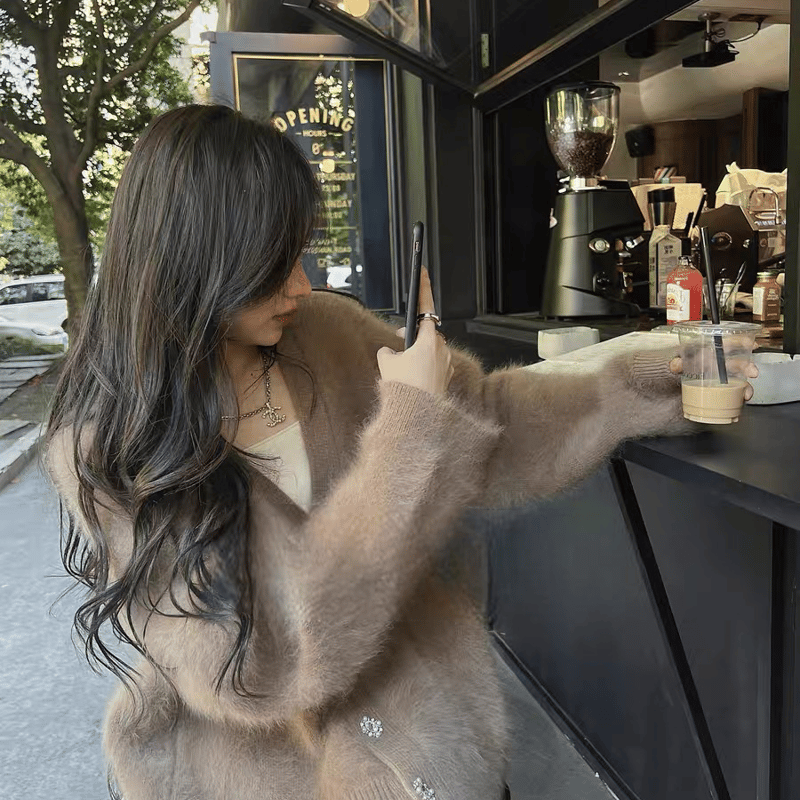 モヘアビジューカーディガン♡ モヘアビジューボタンカーディガン | HANNA CLOSET online