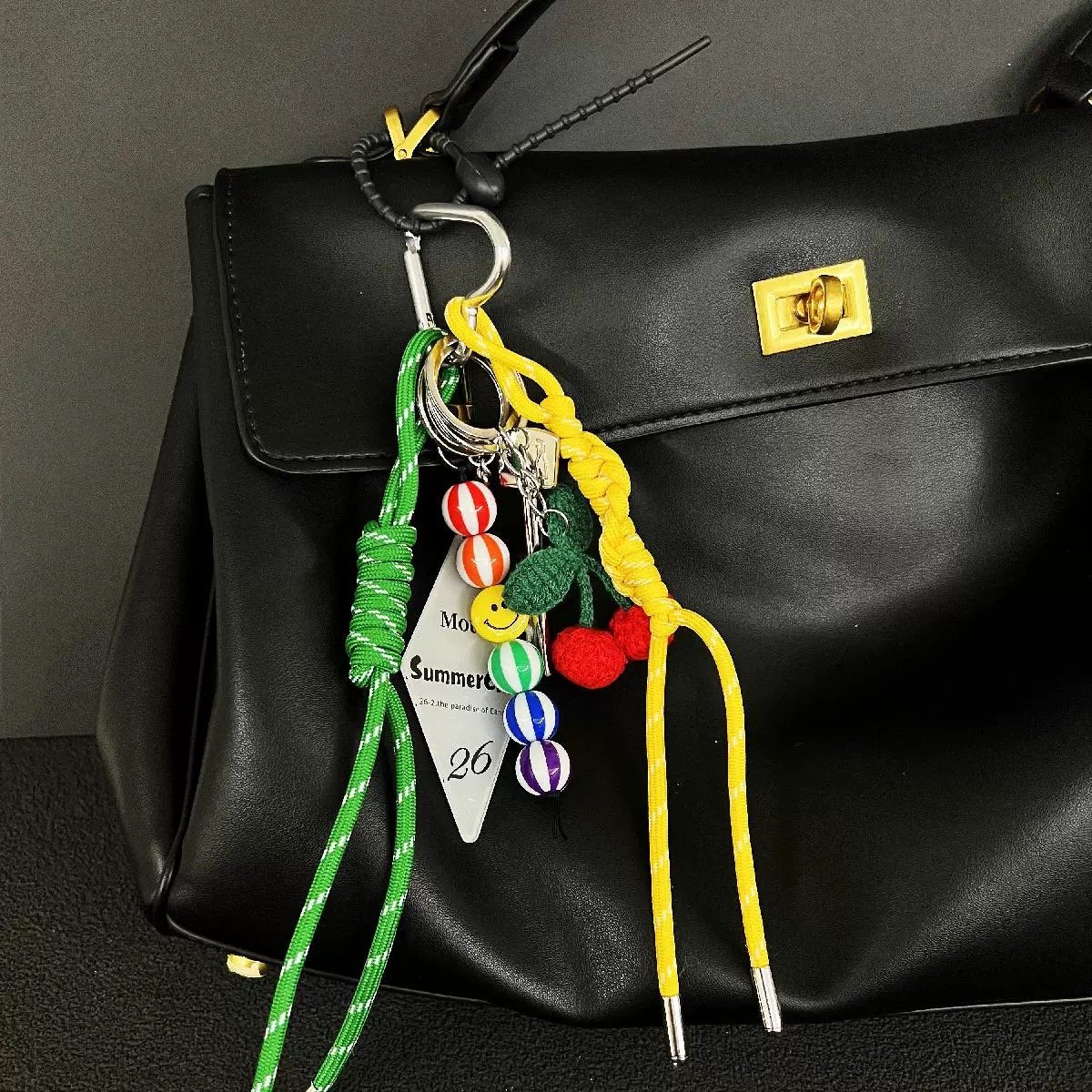 ジャラ付けbag charm pop | HANNA CLOSET online