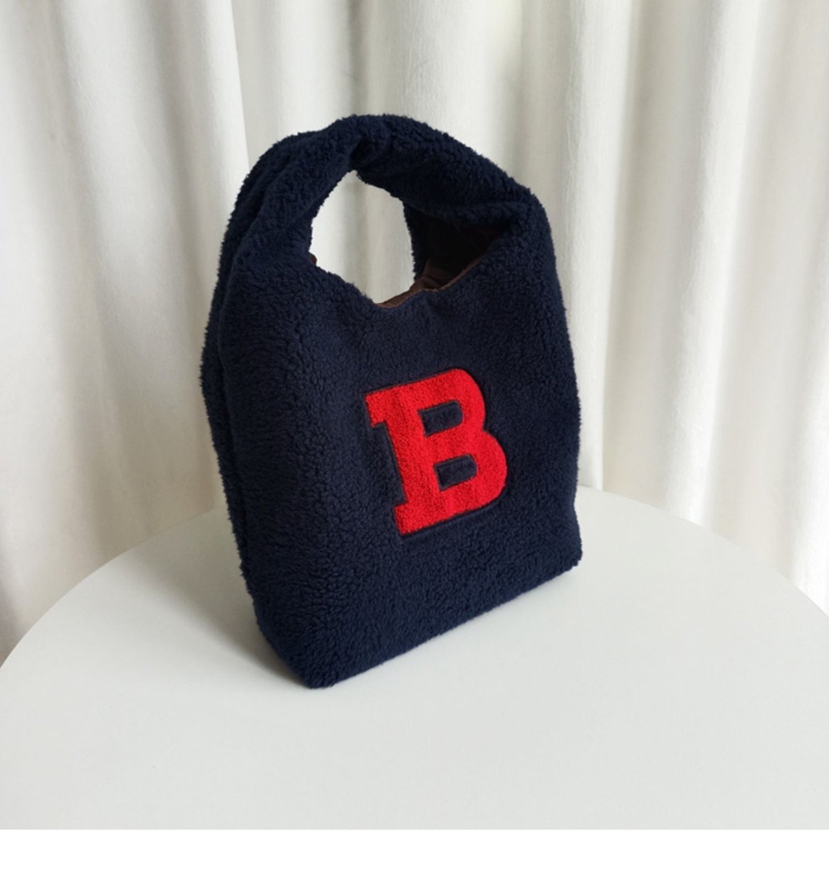 MIKA様ご愛用♡Fluffy Patch Bag | HANNA CLOSET online