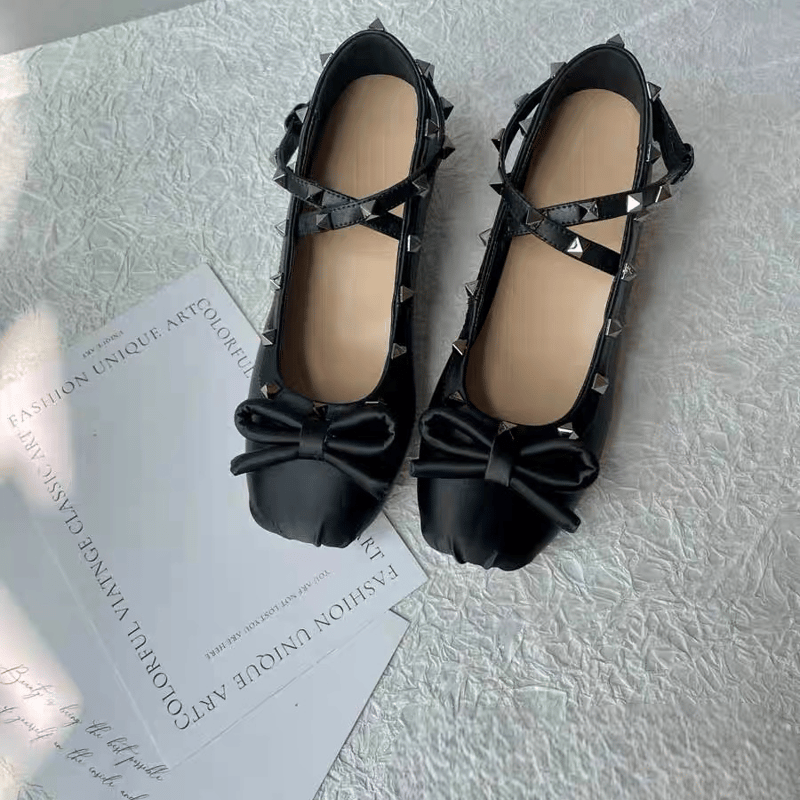 スタッズリボンバレエ【ヒール有】 | HANNA CLOSET online