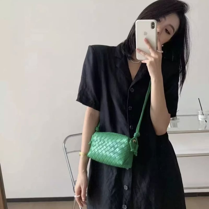 manamiさん♡ 間仕切りショルダー あみあみショルダー | HANNA CLOSET online