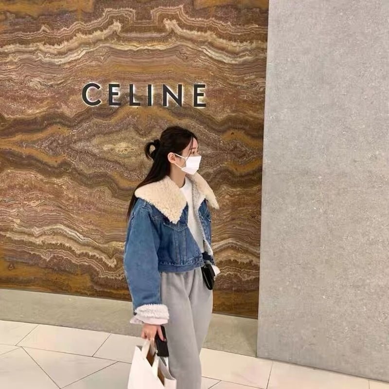 クロップドボア襟デニムジャケット | HANNA CLOSET online クロップドボア襟デニムジャケット | HANNA CLOSET online