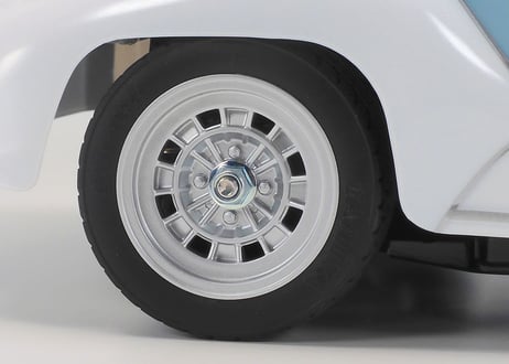 タミヤ　1/10RC フィアット アバルト 1000TCR ベルリーナ コルサ (MB-01シャーシ)