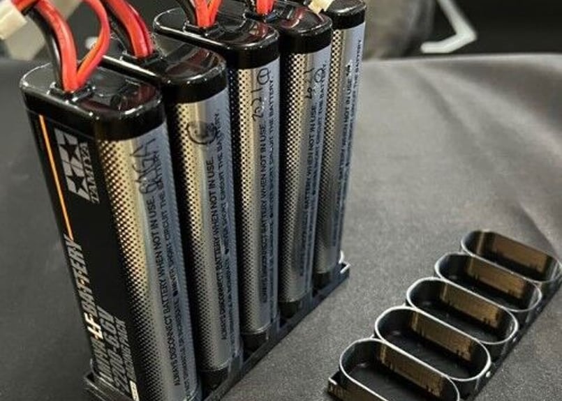すだぴょんRCツール - LFバッテリースタンド（タミヤLF2200