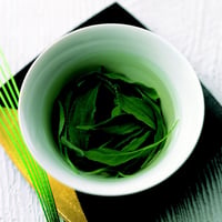 【数量限定】2026年産 茶名人／茶聖 小室栄寿の手揉み茶（常温）