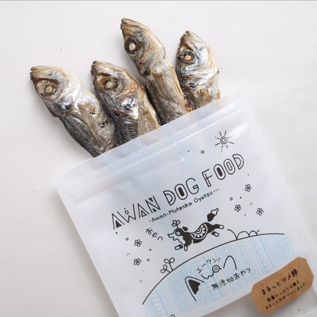 ★商品入れ替え エーワン まるっと豆あじ 30g  栄養満点な豆あじをまるごとおやつで！