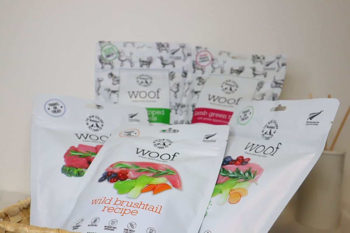 WOOF ワイルドブラッシュテイル 50g/280g | ーCanon petlife sto