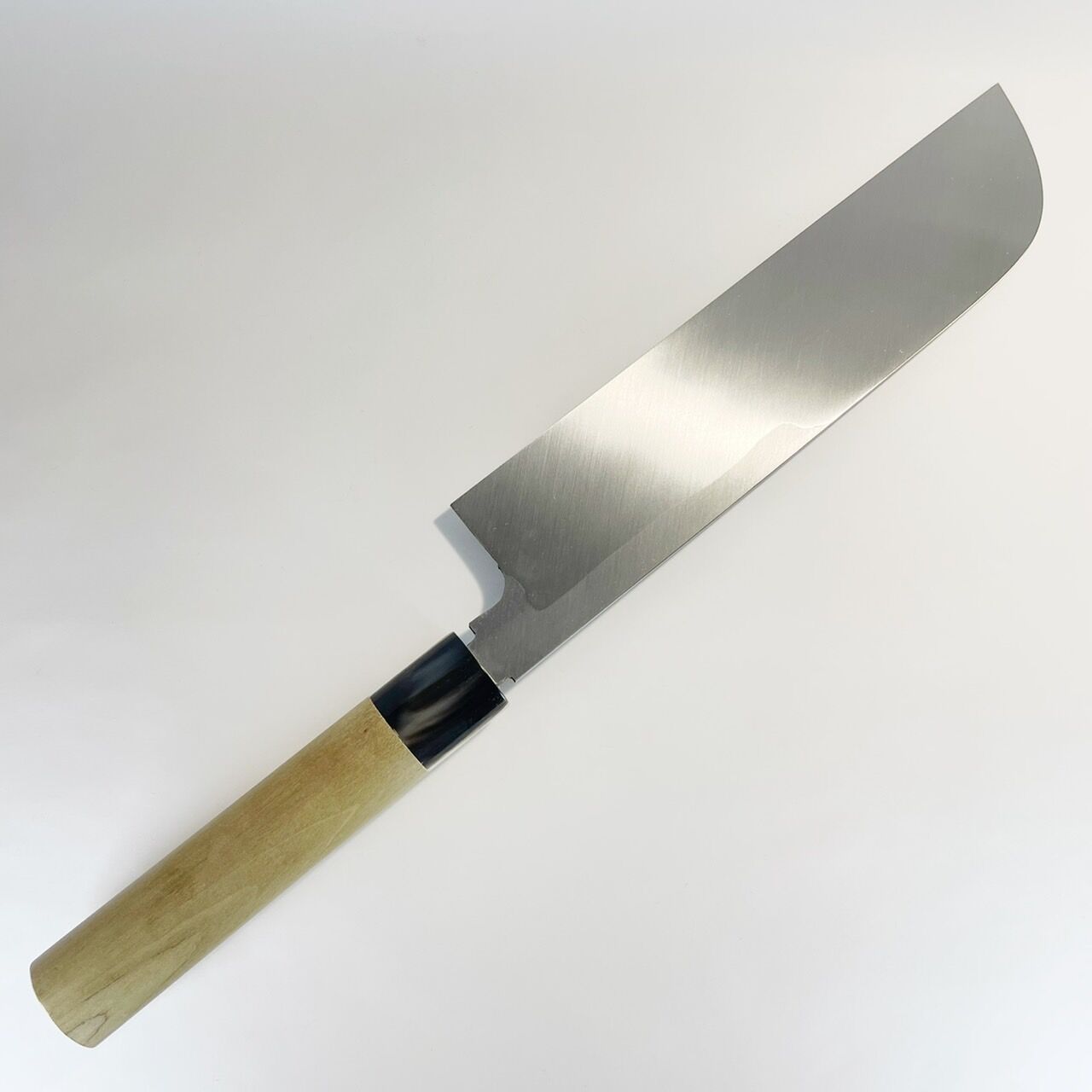 鎌形薄刃 白鋼 霞 水牛柄 8寸（240mm） | 刃物の老舗 本家かね惣
