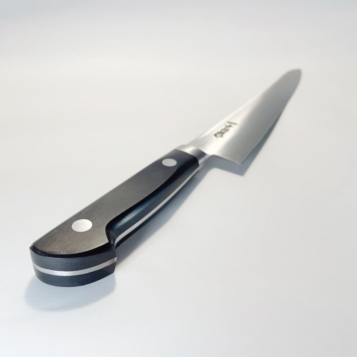 関刃物　兼元　洋出刃　240mm 8寸　包丁　洋包丁　日本鋼　炭素鋼　釣り　捌き 関刃物 兼元 洋出刃 240mm 8寸 包丁 洋包丁 日本鋼 炭素鋼