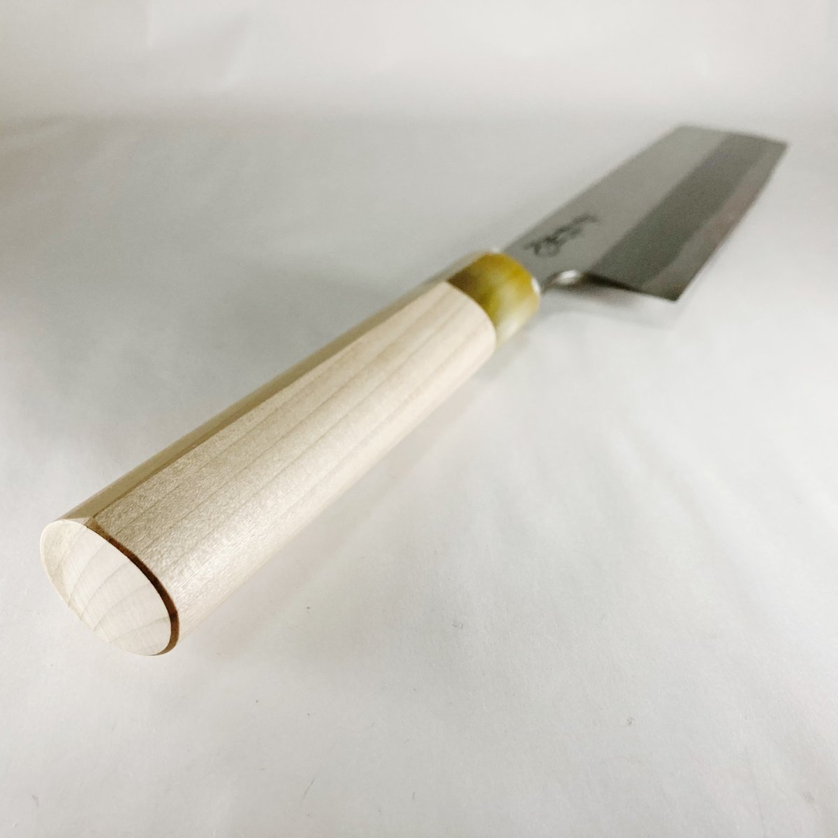 薄刃包丁 白鋼 霞 水牛柄 7寸5分（225mm） | 刃物の老舗 本家かね惣