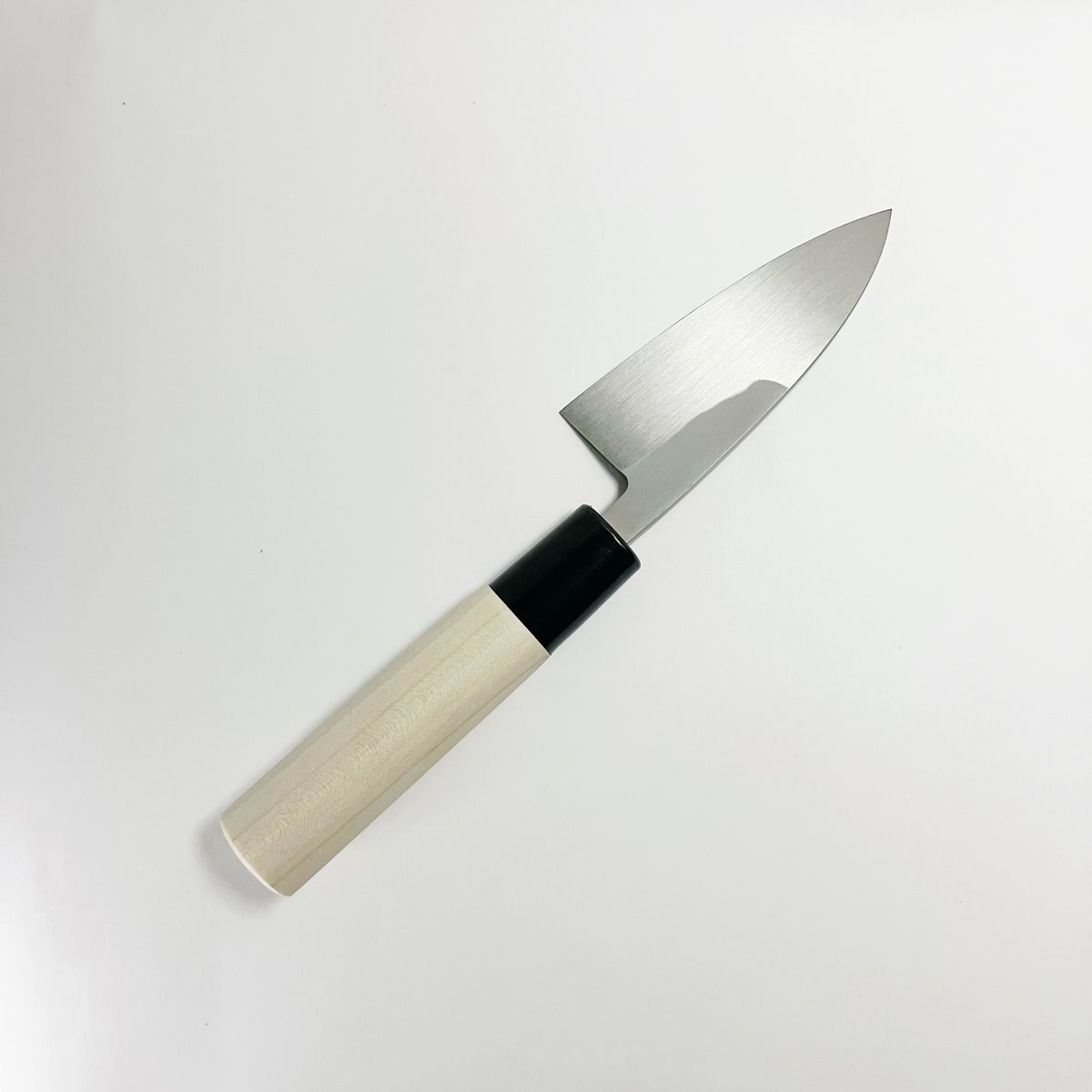 出刃包丁 白鋼 プラ柄 3寸(90mm) | 刃物の老舗 本家かね惣 出刃包丁 白鋼 プラ柄 3寸(90mm) | 刃物の老舗 本家かね惣