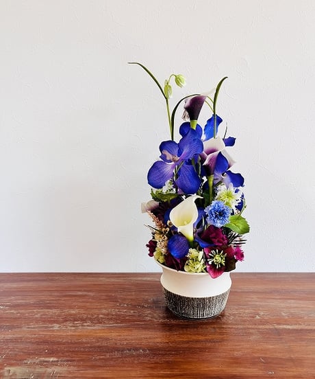 【oh flowers / オーフラワーズ】　Look from all angles   /  Vanda ヒスイラン