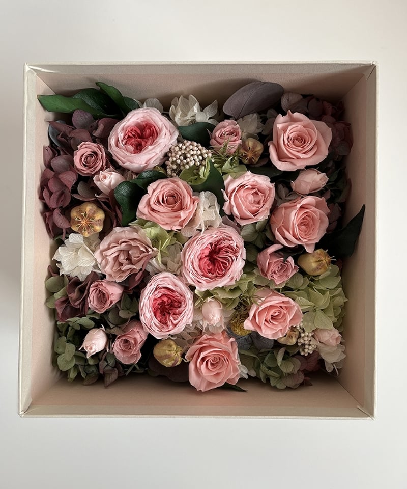 ○Rose number / ローズナンバー ボックスアレンジメントL （ ピンク