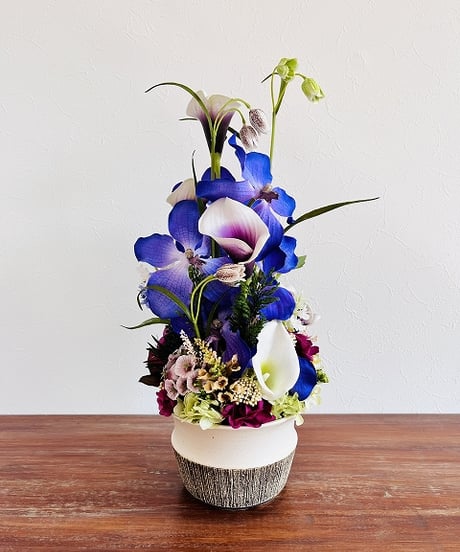 【oh flowers / オーフラワーズ】　Look from all angles   /  Vanda ヒスイラン