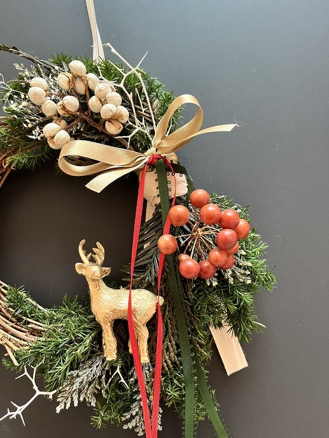 クリステル★白いトナカイ森のライトリース★クリスマスリース★フラワーリース クリステル☆白いトナカイ森のライトリース☆クリスマスリース