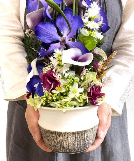 【oh flowers / オーフラワーズ】　Look from all angles   /  Vanda ヒスイラン