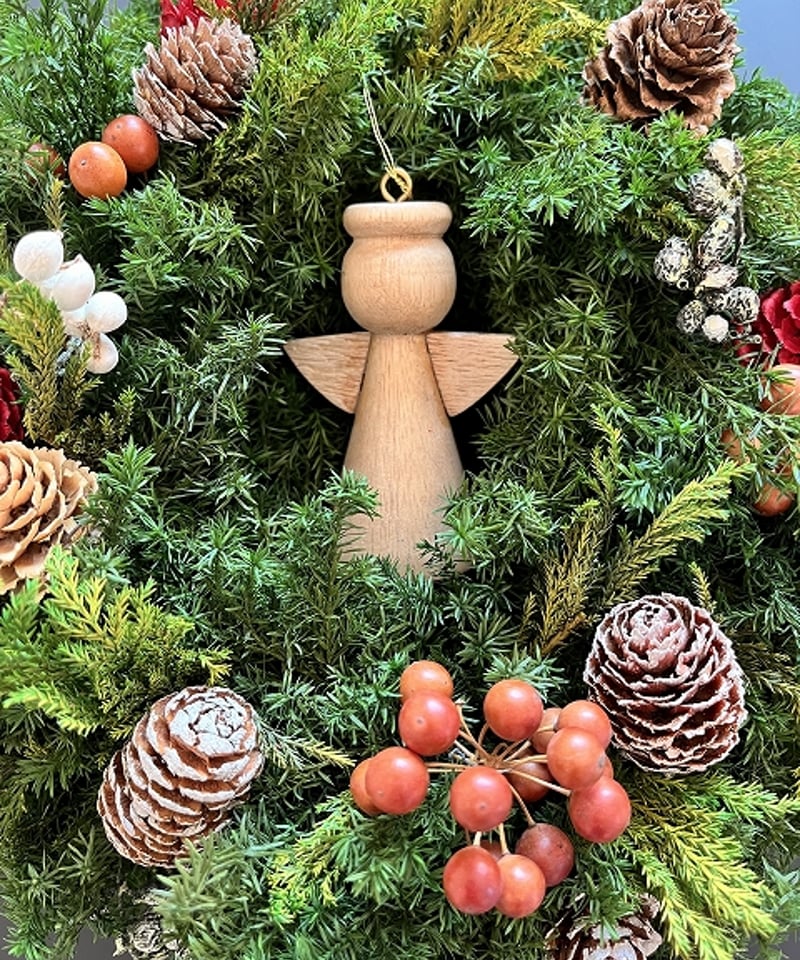 木製オーナメント付き】 サンキライと森の木の実のリース | Little