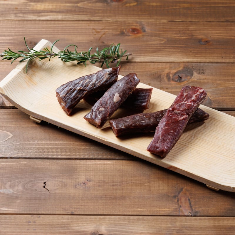 肉さん専用！！ 熟成ローストビーフ・干し肉 240g 【津山 ほし肉】 | 「ひとはら」の