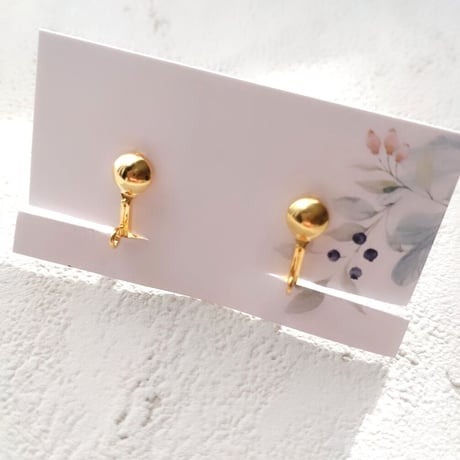 クリップイヤリング