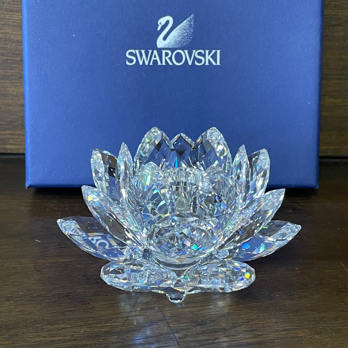 スワロフスキー 水蓮 キャンドルホルダー (M) 廃盤品 希少 箱 スワロフスキー 水蓮 キャンドルホルダー (M) 廃盤品 希少 箱