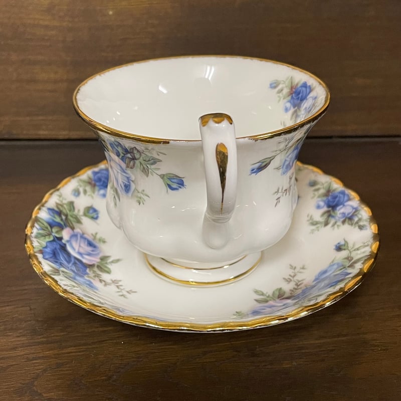 ROYAL ALBERT ROYAL ALBERT