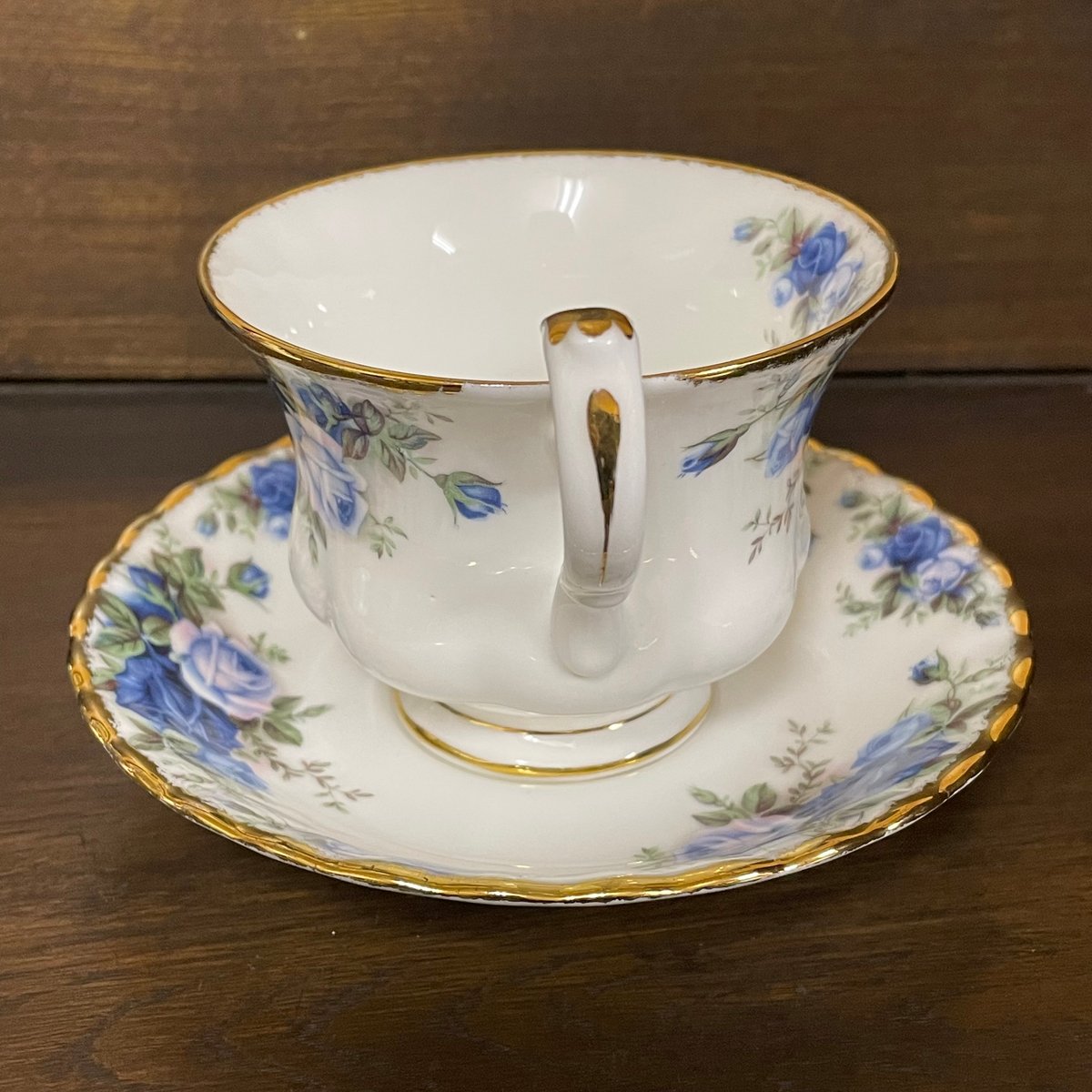 ROYAL ALBERT ROYAL ALBERT