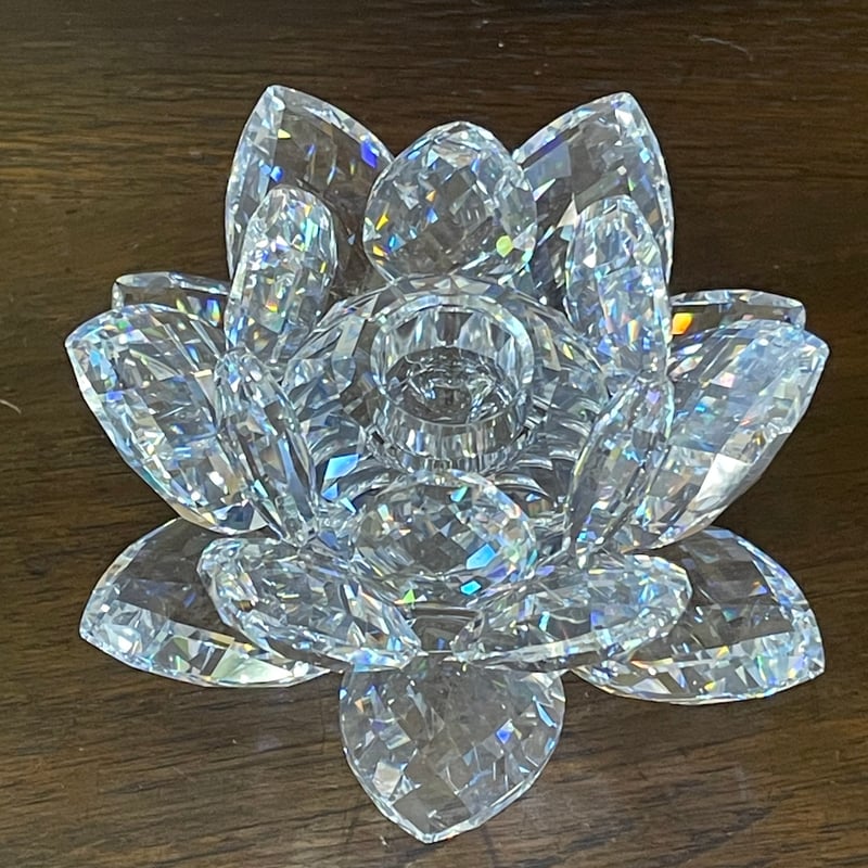 スワロフスキー 水蓮 キャンドルホルダー (M) 廃盤品 希少 箱 スワロフスキー 水蓮 キャンドルホルダー (M) 廃盤品 希少 箱