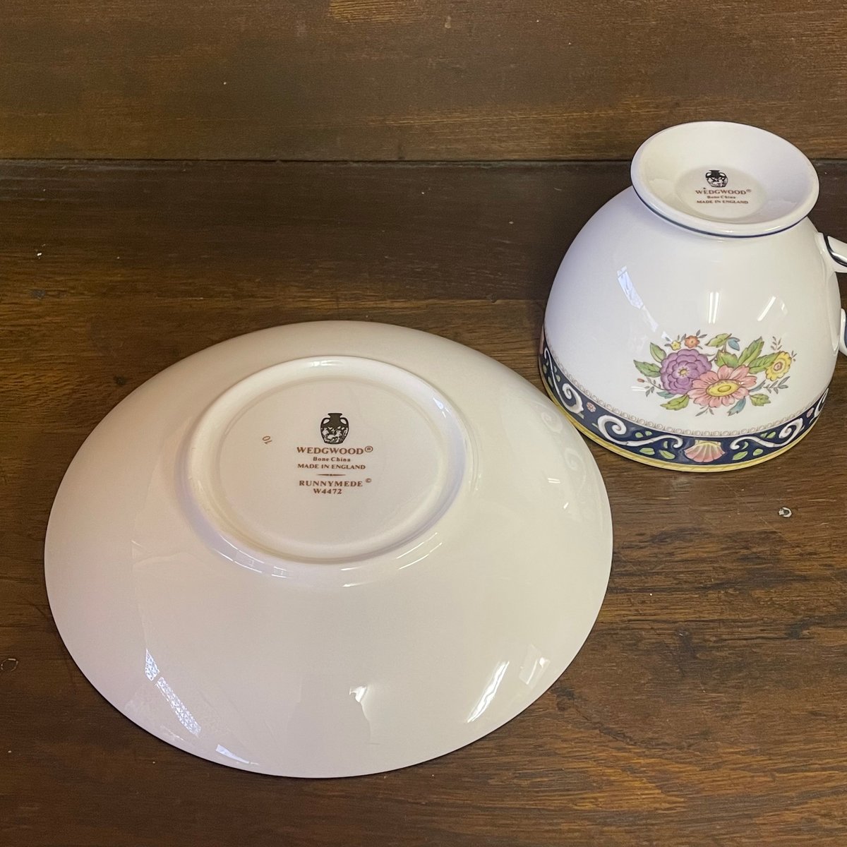 WEDGWOOD RUNNYMEDE ウェッジウッド ラニーミード カップ WEDGWOOD RUNNYMEDE ウェッジウッド ラニーミード カップ