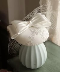 トーク帽　カクテルハット　ベッドドレス　ヘアアクセ　リボン　パール　刺繍