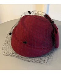 トーク帽　カクテルハット　ヘッドドレス　ワインレッド　リボン　レースドット