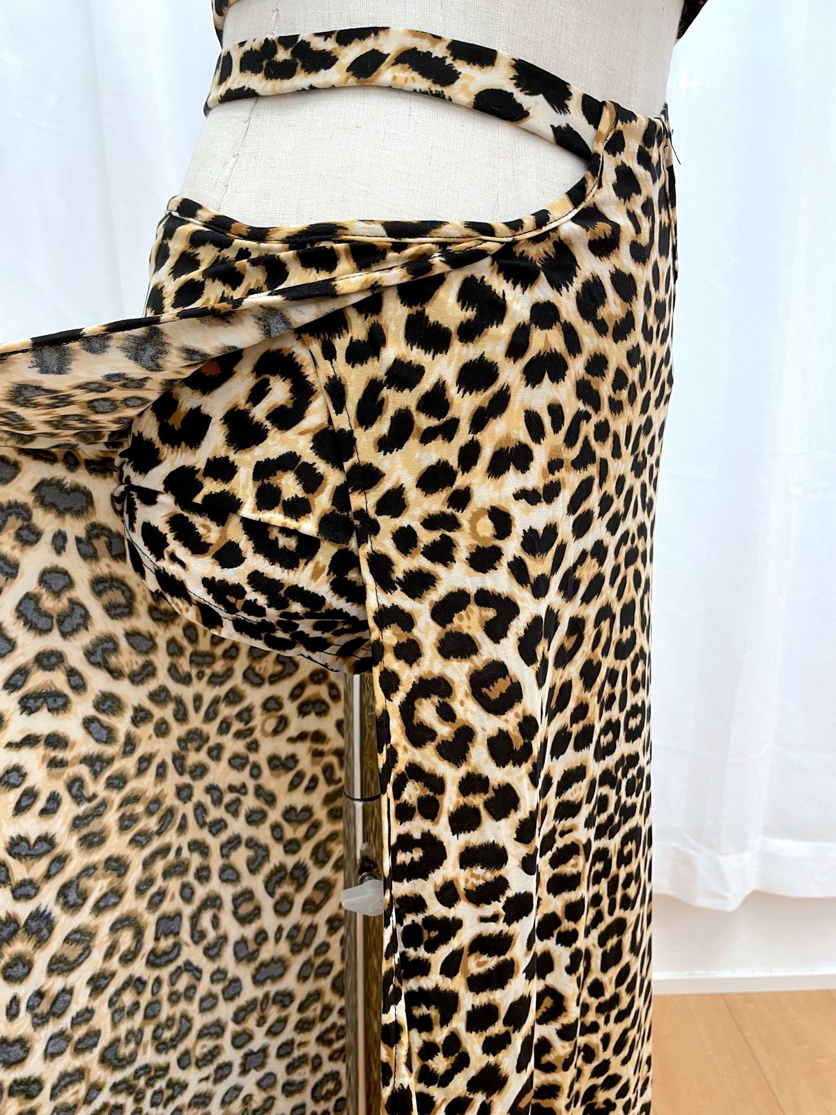 再入荷【即日発送】ヒョウ柄レッスンウエア セットアップ 982