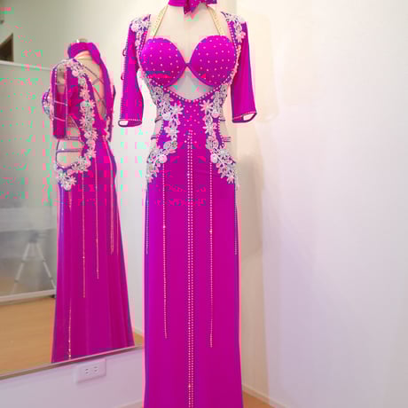 えつ【値下げ】※やや難あり　バラディ　シャービー衣装 予約商品＞ バラディ、シャービー 3カラー コスチューム31541