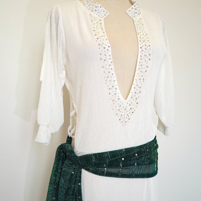 ベリーダンス バラディドレス　レース ホワイト ベリーダンス バラディドレス レース ホワイト ベリーダンス用