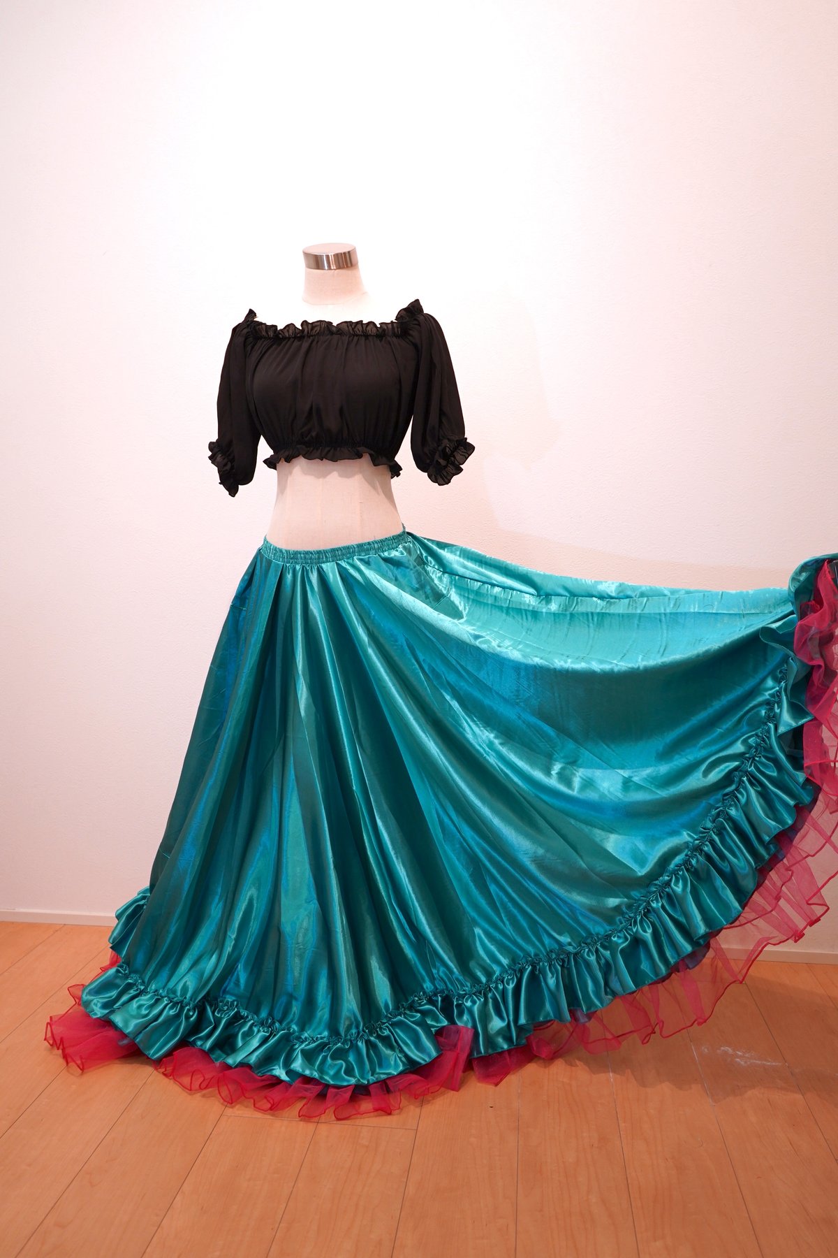 即日発送】 ベリーダンス ジプシースカート 21ヤード 898