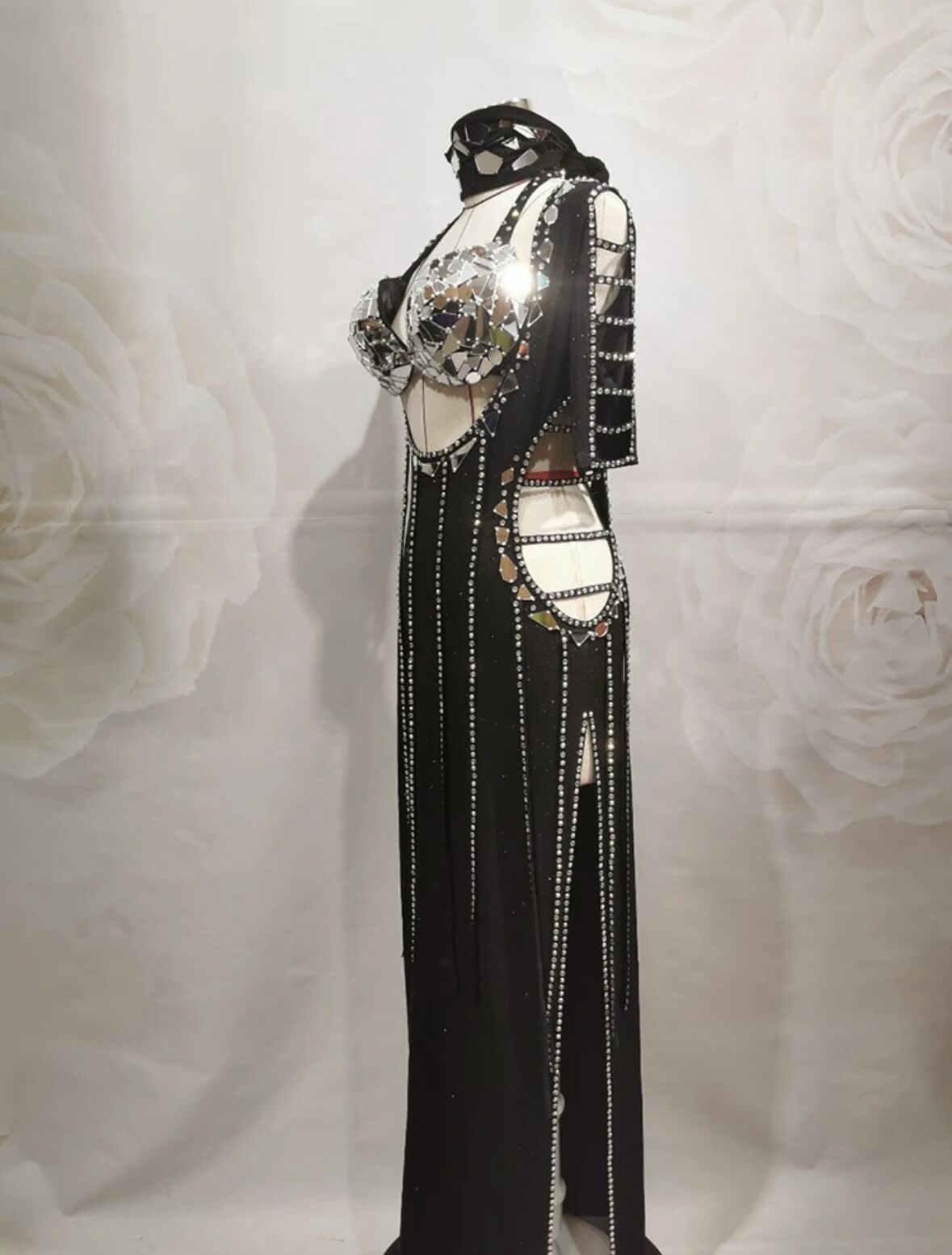 ベリーダンス ビーズ装飾の黒のフレアワンピース衣装 ベリーダンス ビーズ装飾の黒のフレアワンピース衣装 楽天市場