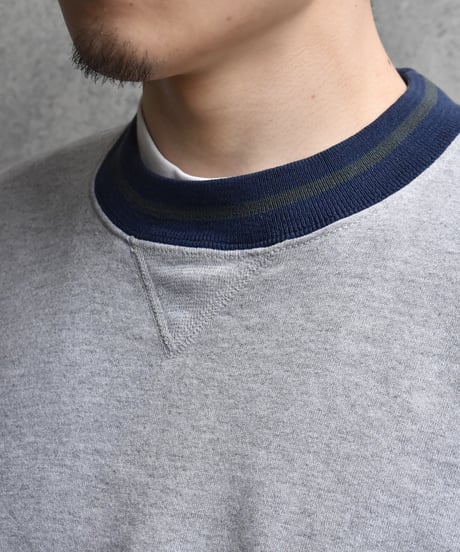 90s Russell Athletic Crew Neck Ringer Sweat "Made in USA" 04-429