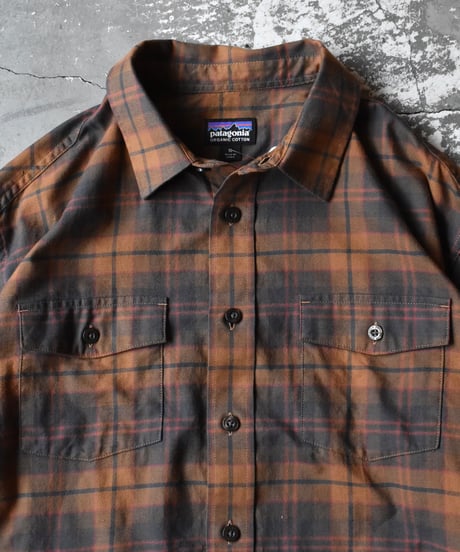 Used Patagonia Organic Cotton Flannel Shirt 05-024