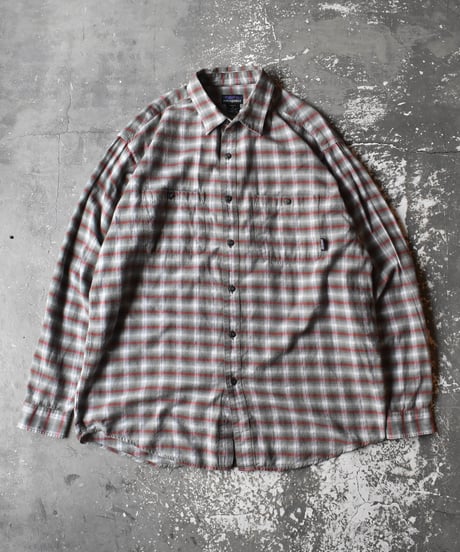 Used Patagonia Organic Cotton Flannel Plaid Shirt 05-023