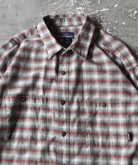 Used Patagonia Organic Cotton Flannel Plaid Shirt 05-023