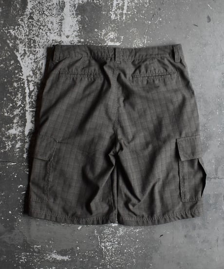 Used Quicksilver Plaid Cargo Shorts 03-172